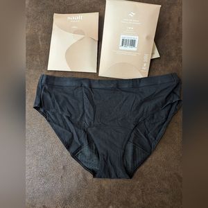 Saalt period underwear briefs sz XL black new in box - price is for 2